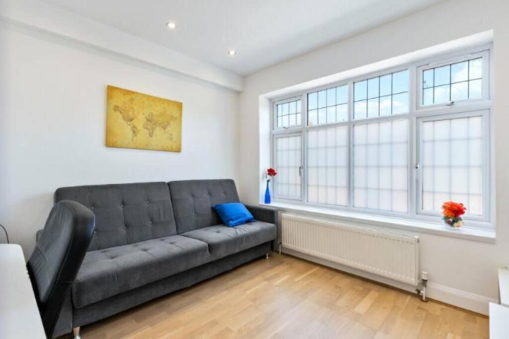 Large Family Home Near Richmond Park 뉴 몰든 외부 사진